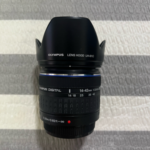 올림푸스 포서드 렌즈 ZUIKO 14-42mm 1:3.5-5.6 ED 이미지