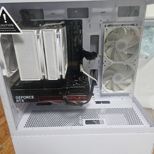 7800x3d 5060ti 게이밍 컴퓨터 이미지