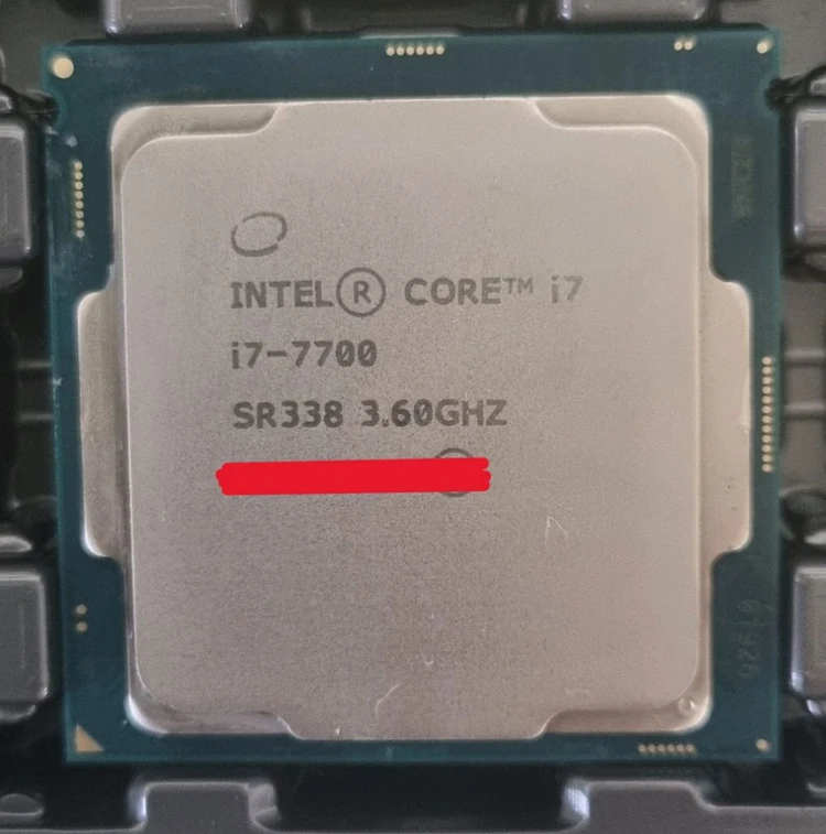 인텔 I7-7700 CPU 이미지