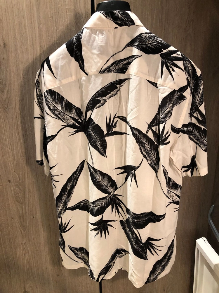 올세인츠 버지니아 하와이안 셔츠 L 사이즈 팝니다. Allsaints Viginia 이미지