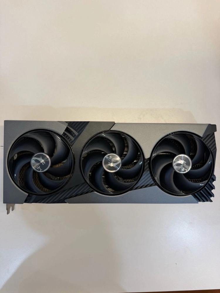 RTX 5070Ti VANGUARD 뱅가드 런치 에디션(한정판) 판매합니다. 이미지