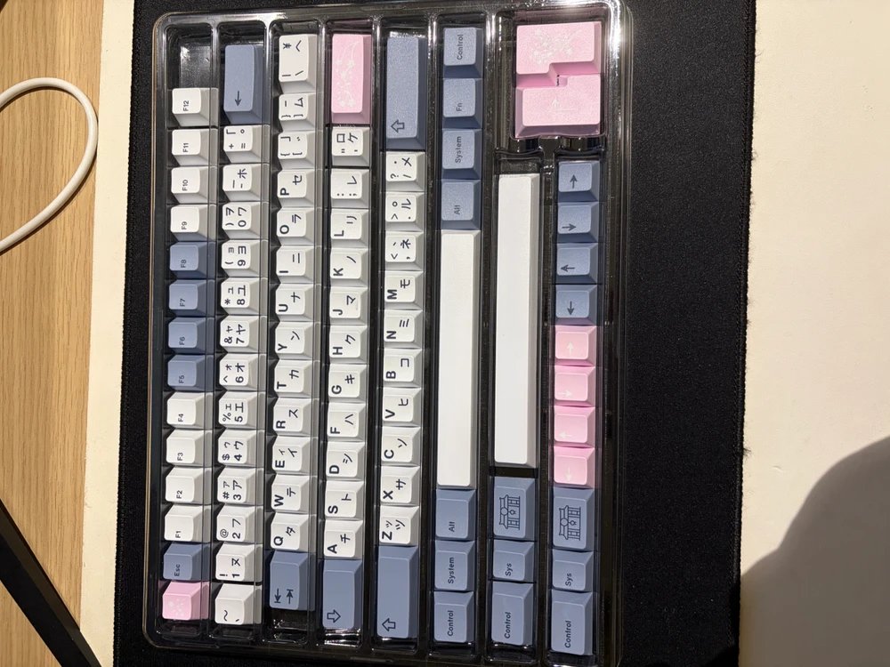 gmk fuji base + ㄴㅂㅌ 전투용 키캡 - 안심되는 중고거래