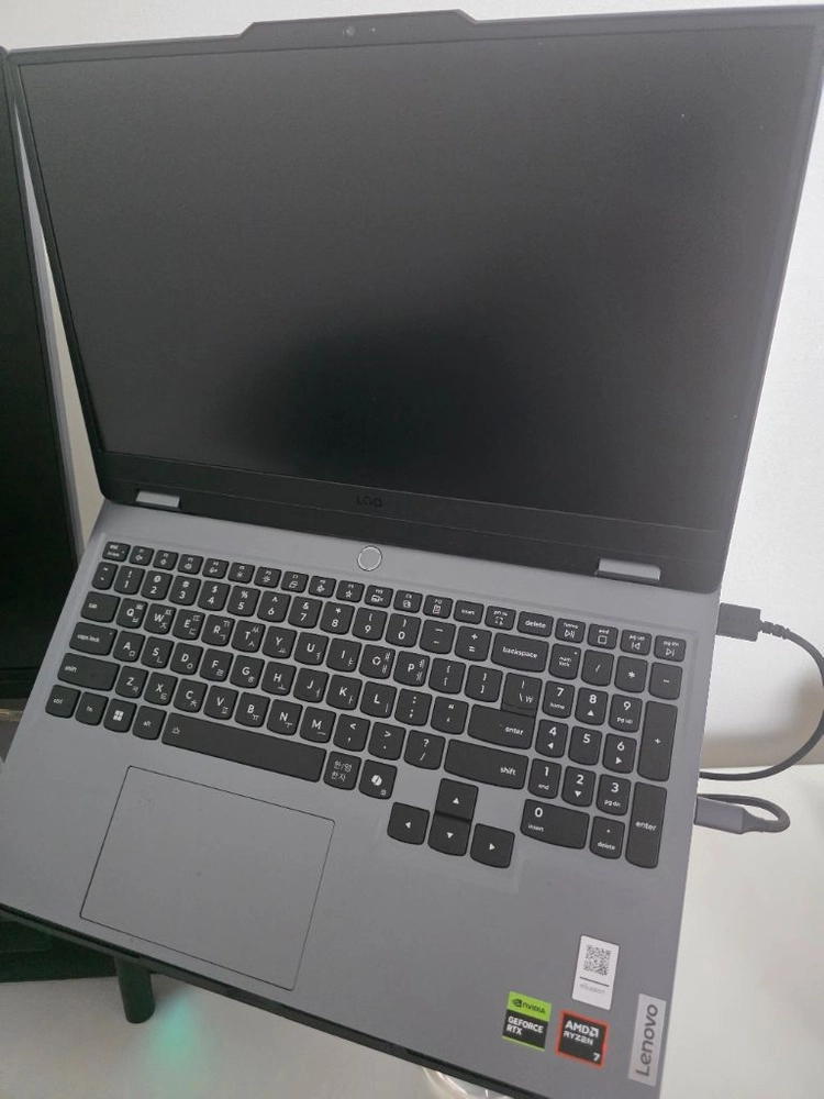 레노버 loq15ahp10 판매합니다. 32g 5060 라이젠7 이미지