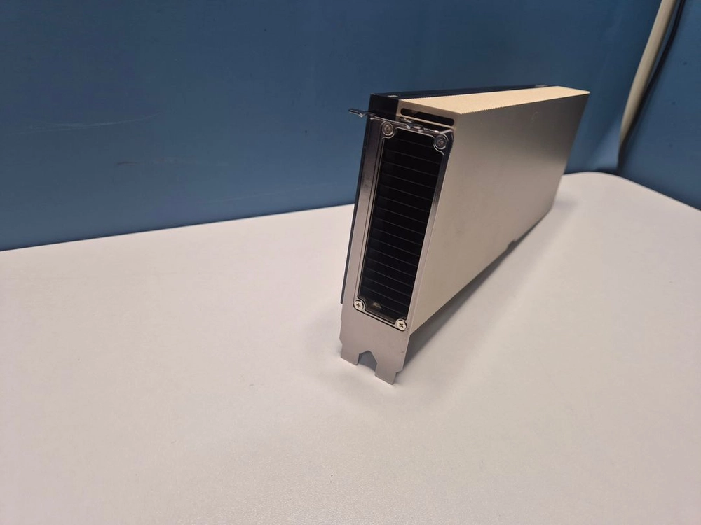 NVIDIA A100 40GB PCIe 이미지