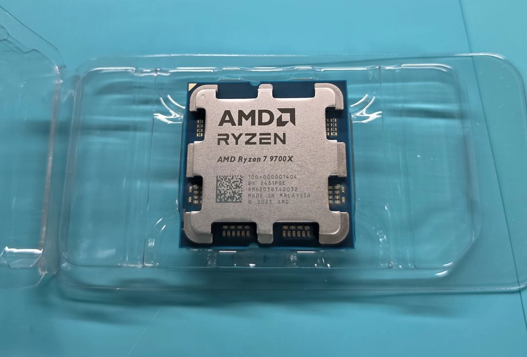 AMD 라이젠 9700X CPU 알리 직구 제품 판매합니다. 이미지