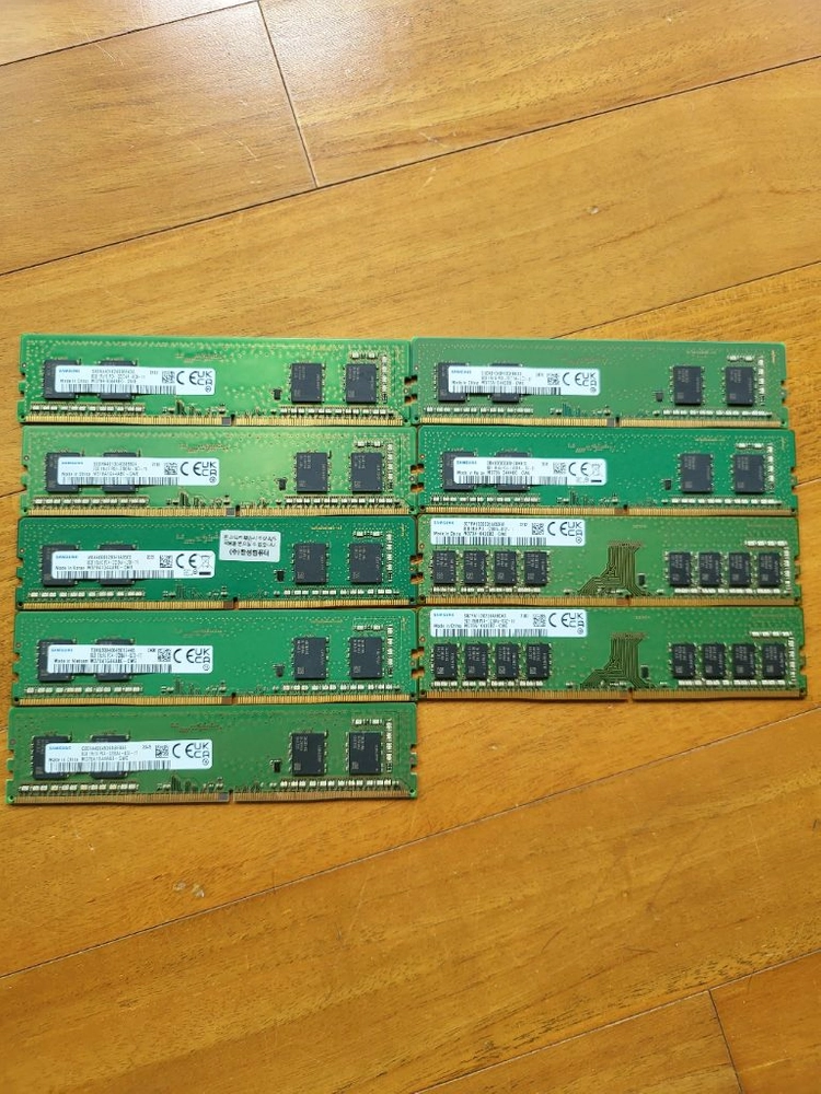삼성 DDR4 3200 8기가 메모리 9장 팝니다 이미지
