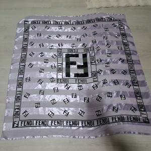 로고 패턴 스카프,펜디 FF 로고 스카프 라벤더 이미지