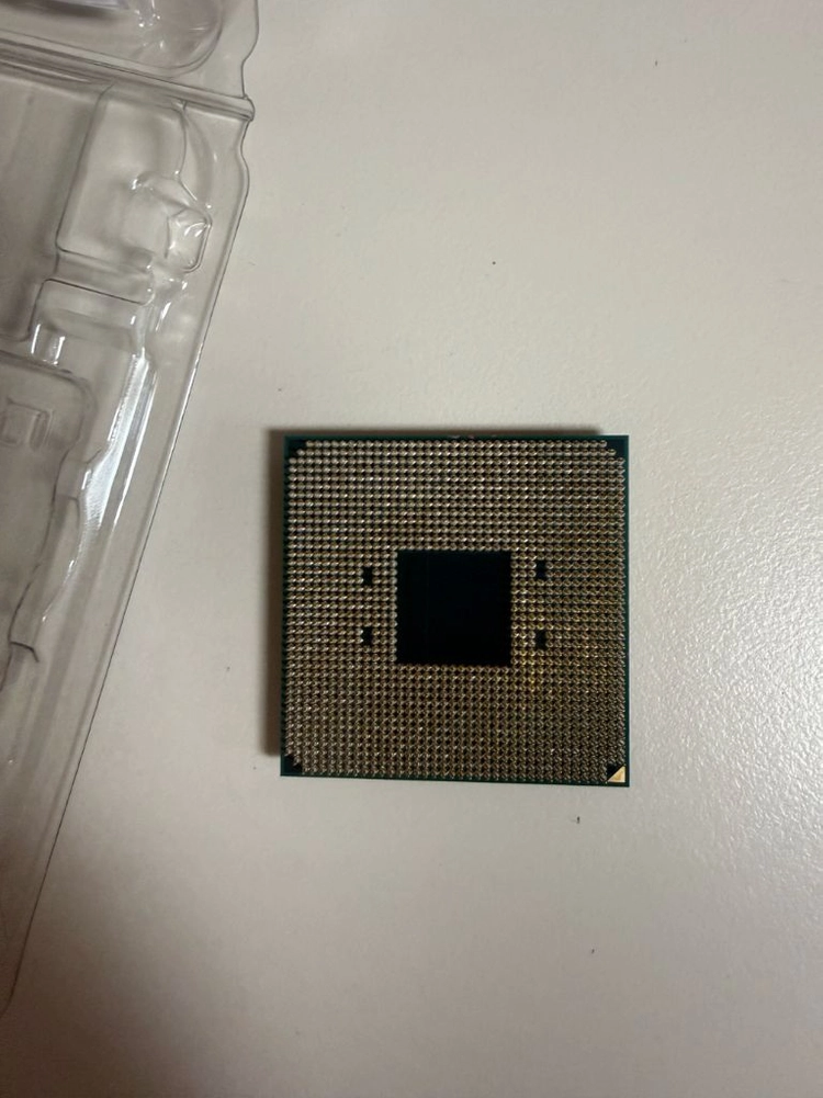 AMD 라이젠9 5900X CPU 이미지