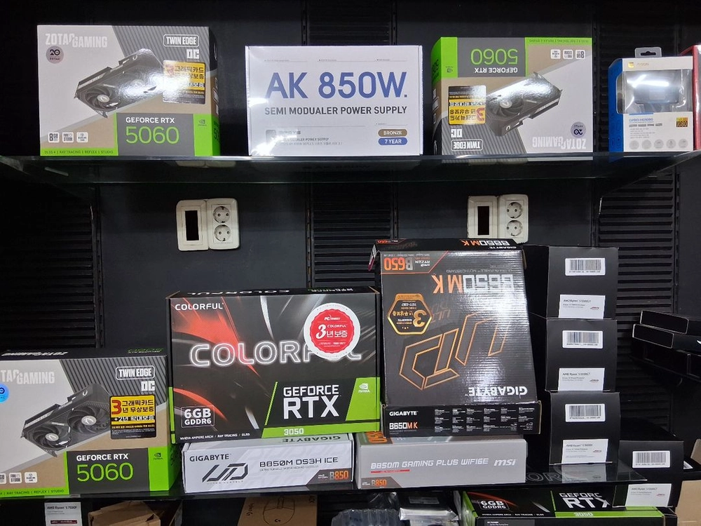 COLORFUL RTX3050 미개봉신품 - 안심되는 중고거래