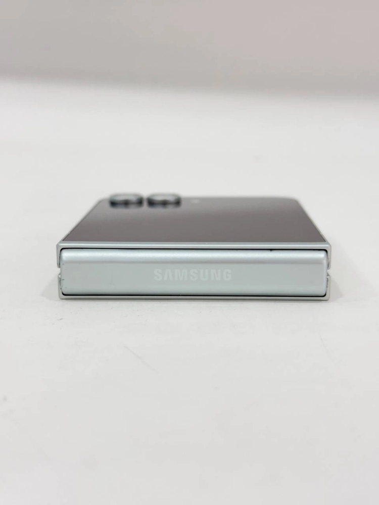 무잔상)갤럭시Z플립6 민트 256GB Y2285 이미지