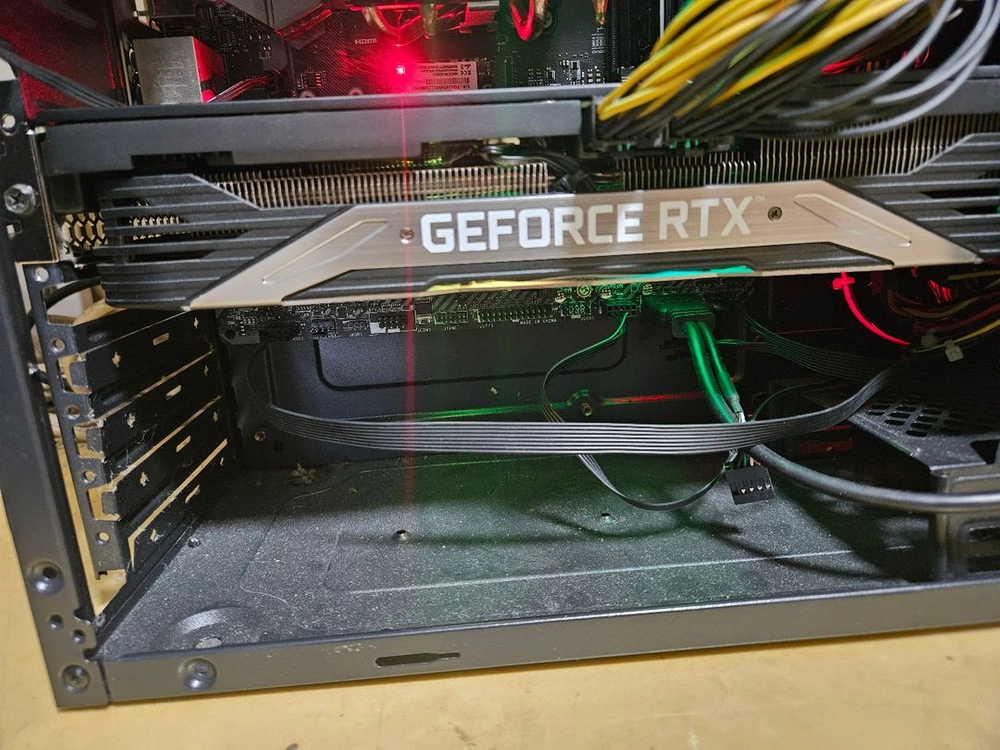 이엠텍 RTX3070 블랙에디숀OC - 안심되는 중고거래