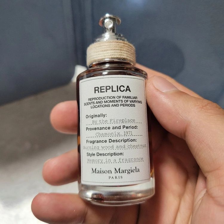메종마르지엘라 바이 더 파이어플레이스 EDT 30ml 향수 (4) 이미지
