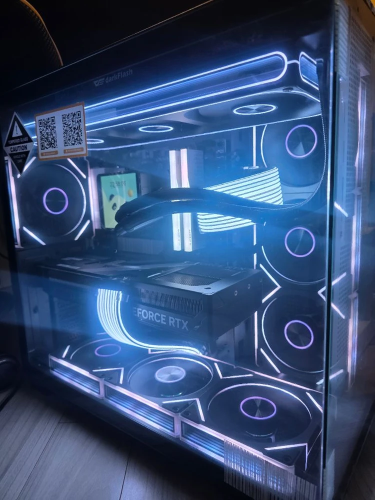라이젠7 9800X3D RTX5080 신품PC 팝니다 이미지