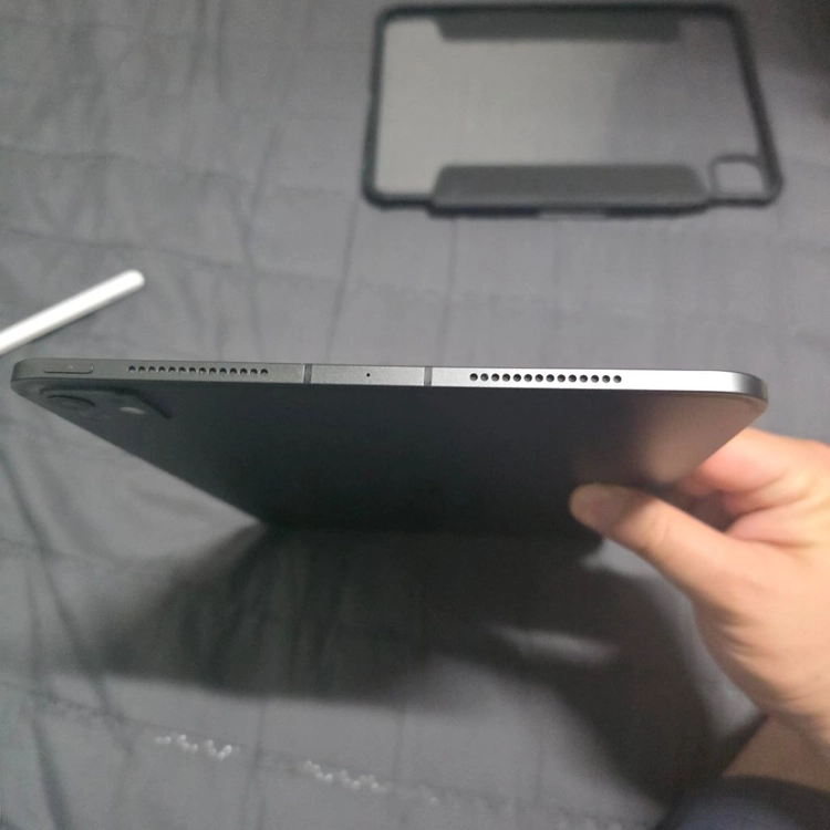 아이패드 프로 11 M4 256GB 셀룰러 + 애플펜슬 프로 풀박스 이미지
