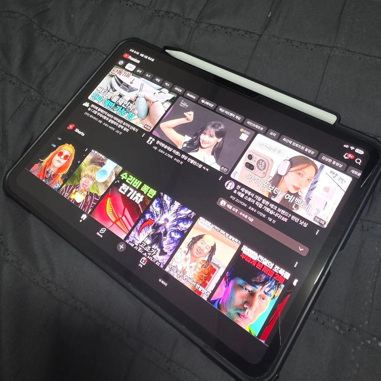 아이패드 프로 11 M4 256GB 셀룰러 + 애플펜슬 프로 풀박스 이미지