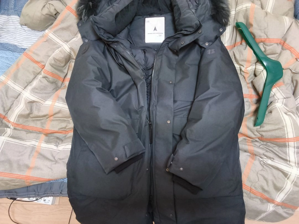 구스다운 패딩점퍼 이미지