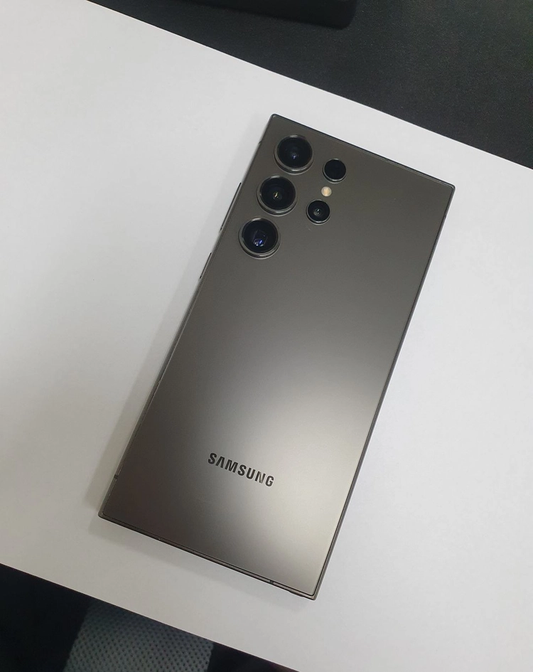 갤럭시S24울트라 블랙 256GB U+ AA급 무잔상 기능정상 049595 이미지