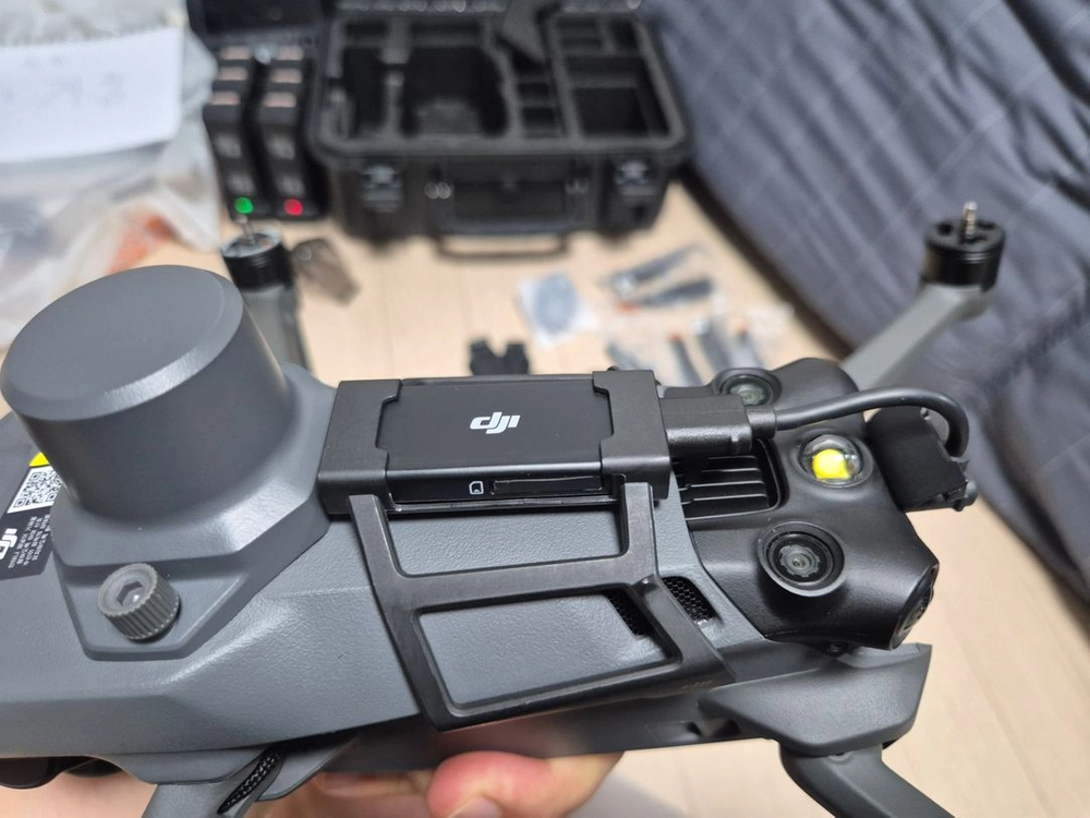 DJI Mavic 3 Enterprise 중고 M3E RTK 드론 풀세트 / 배터리6개 저사이클 / DJI점검 완료 이미지