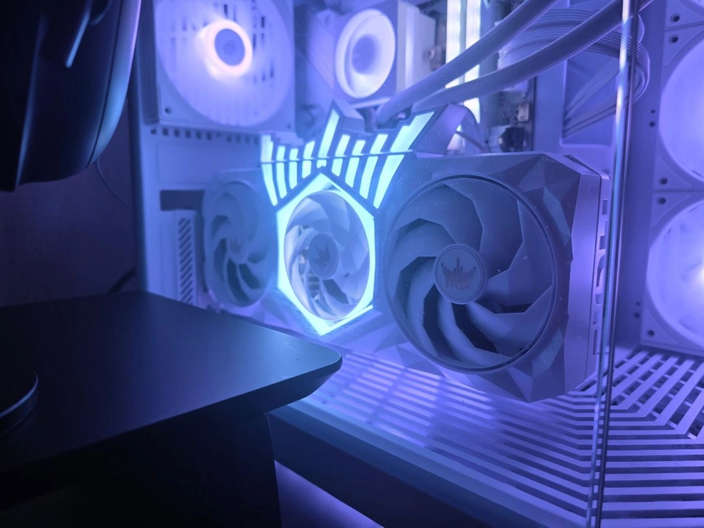 갤럭시 RTX 5070 Ti HOF 16GB 그래픽카드 풀박스 - 안심되는 중고거래