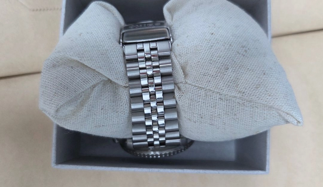 세이코 SSK003K1 gmt 배트맨 이미지