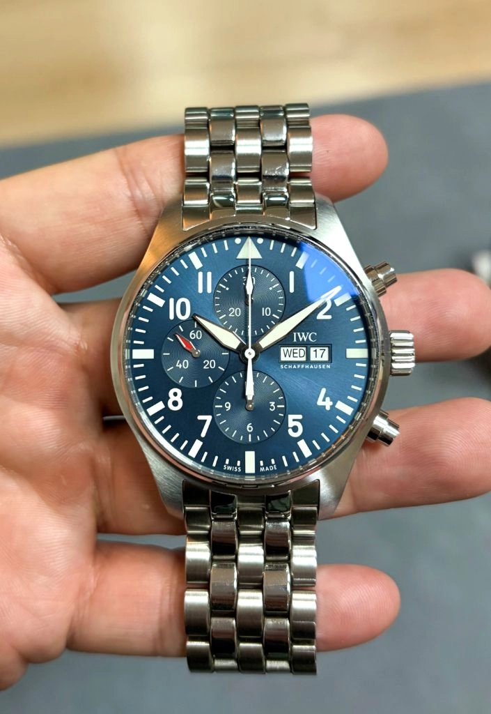 IWC 크로노 3777 어린왕자 에디션 - 안심되는 중고거래