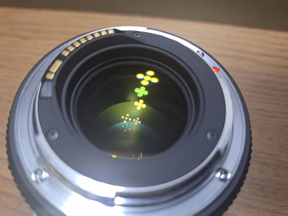 캐논 EOS 6D 카메라 시그마 50mm f1.4 렌즈 포함 이미지