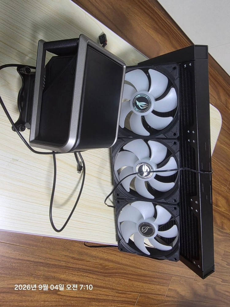 9800x3d b650e-e ryuo Ive slc 팝니다 이미지