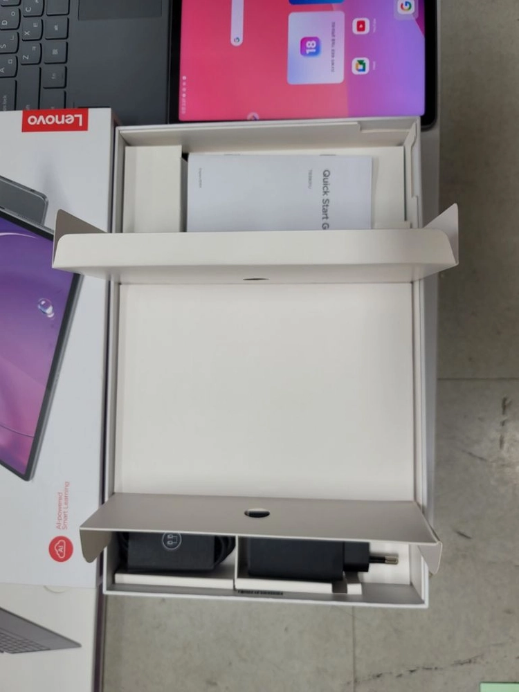 레노버 아이디어탭 프로 젠2 Idea Tab Pro Gen 2 2026 국내 정품 정품 키보드 케이스 등 포함 이미지