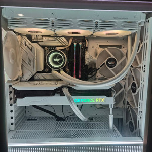 4070ti 화이트 수냉 본체 교신 가능 이미지
