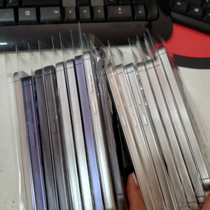 갤럭시S24플러스 재고 많아요 이미지