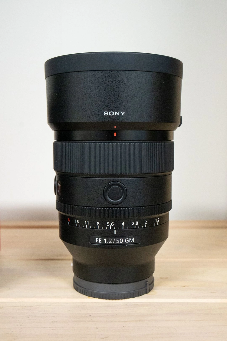 소니 FE 50mm F1.2 GM 오이금 이미지