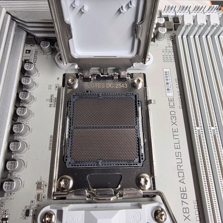 기가바이트 X870E AORUS ELITE X3D ICE AMD 메인보드 이미지