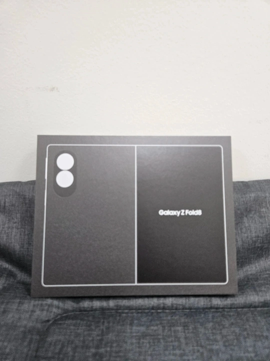 삼성 갤럭시 Z 폴드8 512GB 크림 미개봉 - 안심되는 중고거래