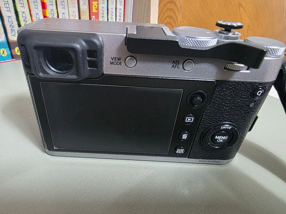 후지필름 x100F - 안심되는 중고거래