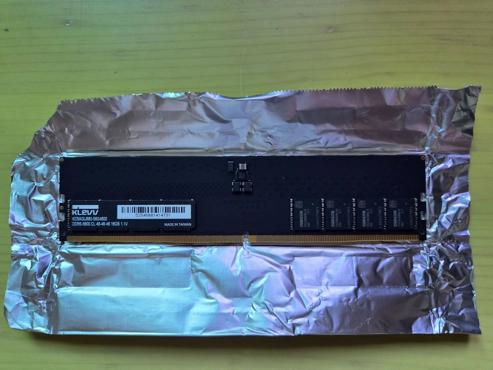 KLEVV DDR5-5600 AMD 16GB 메모리 미사용 - 안심되는 중고거래