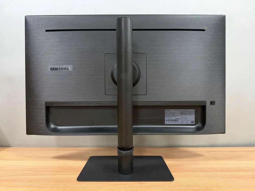 삼성전자 S27B610 S61B IPS 멀티스탠드 (27인치 QHD IPS 모니터) 이미지