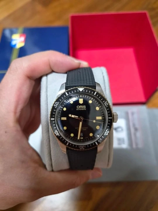 오리스 식스티파이브 40mm 브론즈베젤 - 안심되는 중고거래