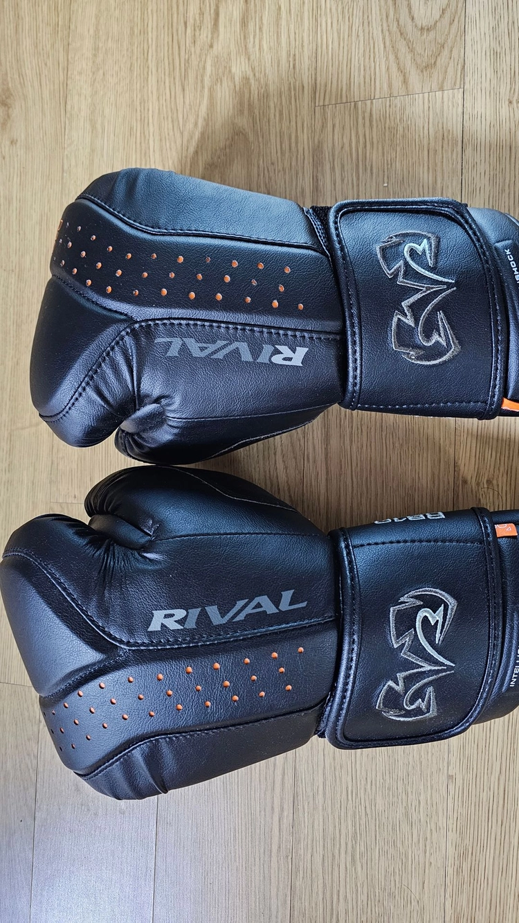 RIVAL 글러브 블랙 L 이미지