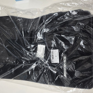 벤츠 27년식 G63 g450d 지바겐 순정 매트(새제품) 이미지