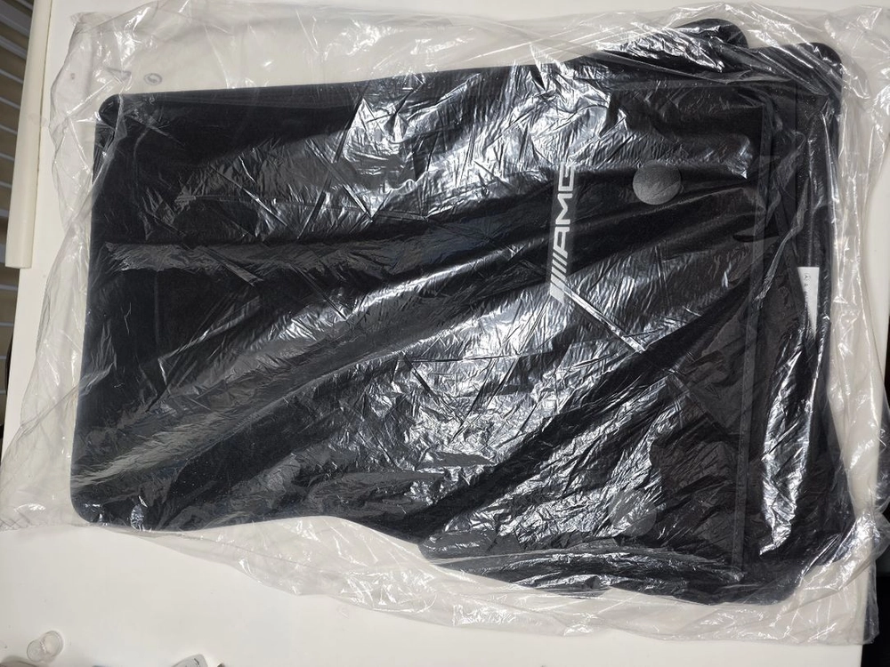 벤츠 27년식 G63 g450d 지바겐 순정 매트(새제품) 이미지