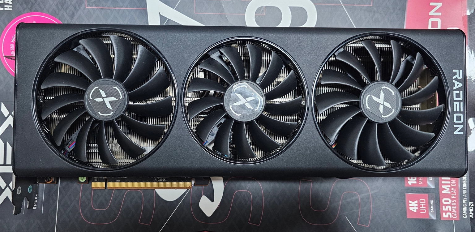 XFX 라데온 RX 6800 SWIFT 319 CORE D6 16GB 판매합니다. - 안심되는 중고거래