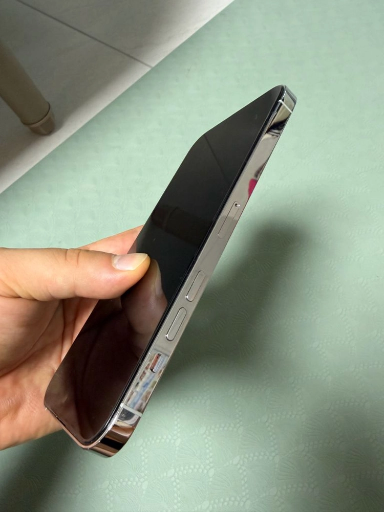 아이폰14 프로맥스 256gb 화이트 자급제 이미지