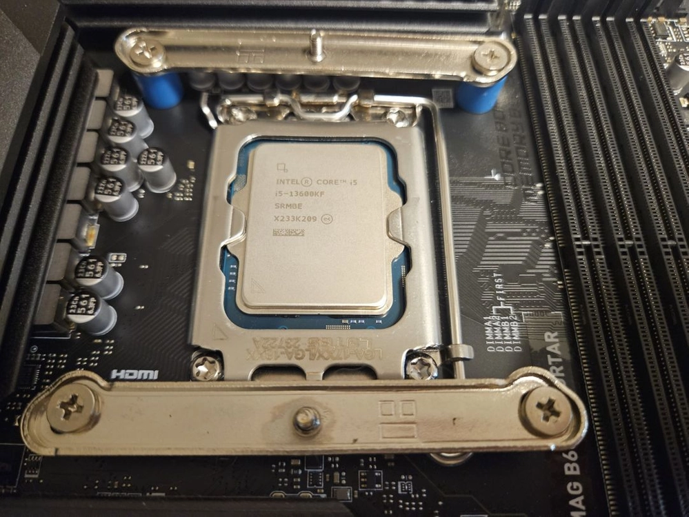 i5 13600kf + B660M 박격포 이미지
