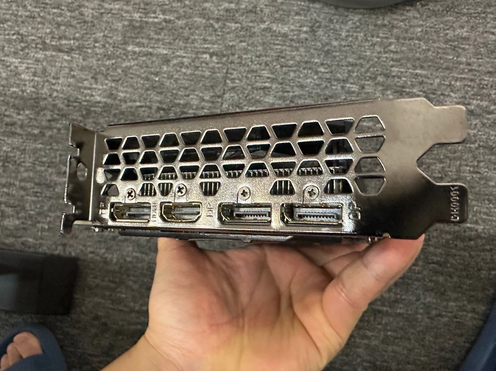 기가바이트 GTX 1660ti 6GB 그래픽카드 이미지