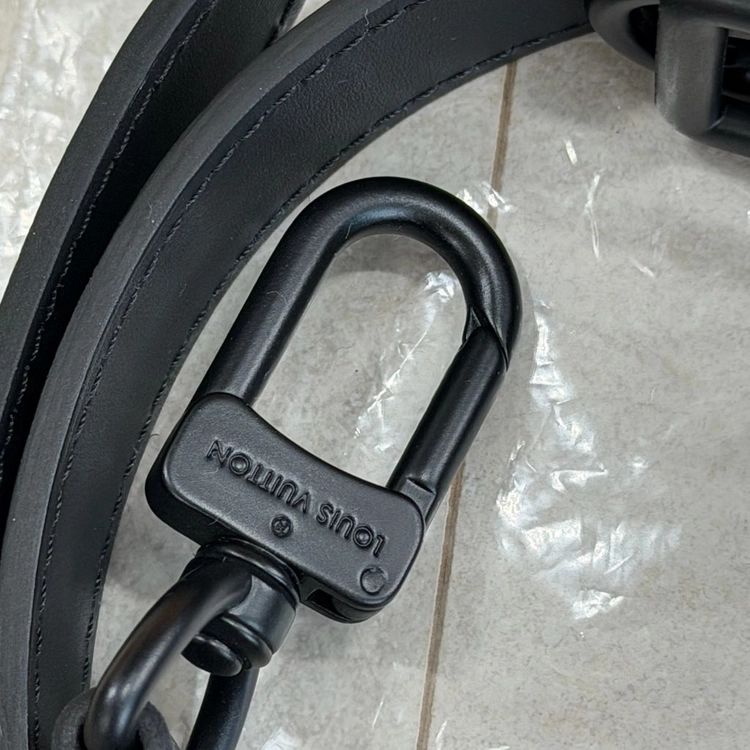 [새상품, 풀구성] 루이비통 삭 플라 NV M21866 이미지
