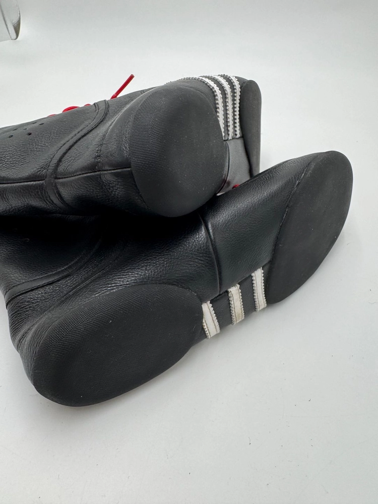 250 아디다스 adidas 부츠 이미지