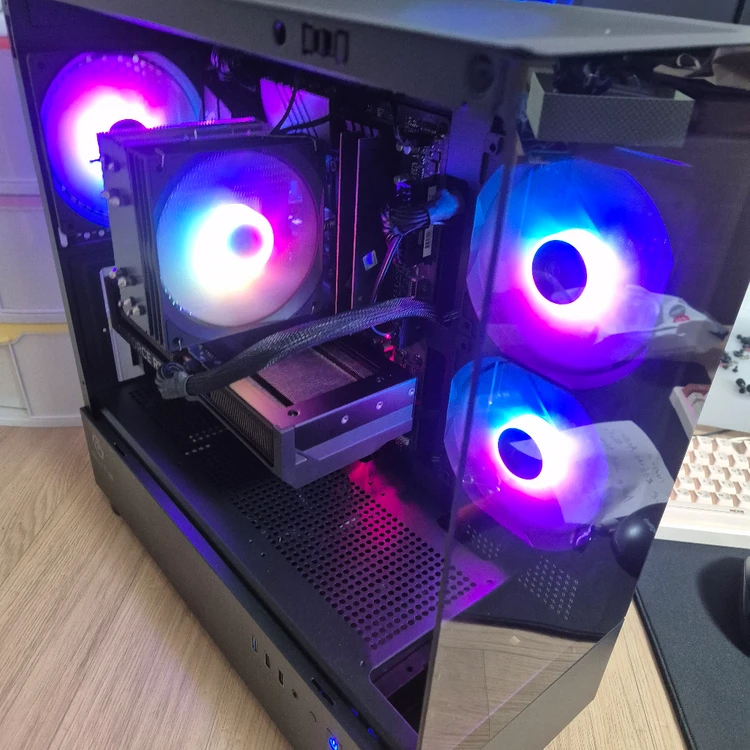 i7 14700 32기가 rtx4070ti super 본체 판매 - 안심되는 중고거래