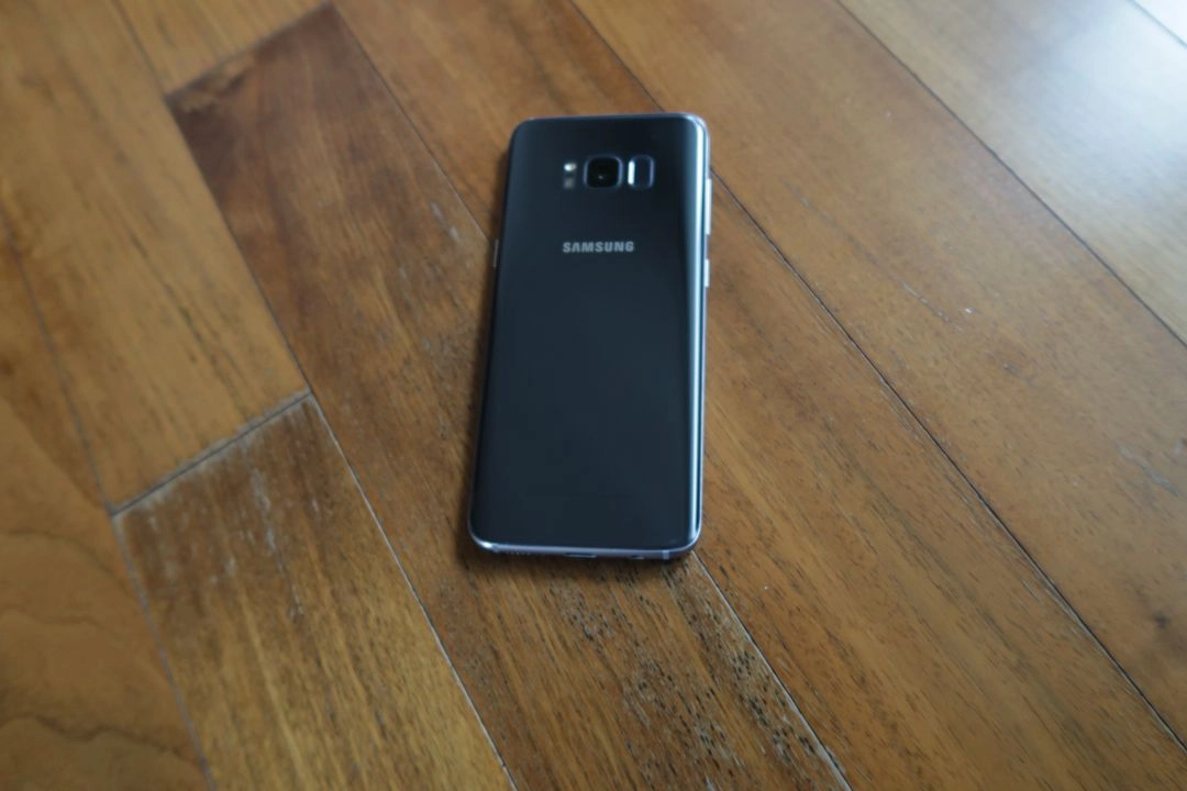 갤럭시 S8 64GB 삼성 스마트폰 이미지