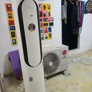 LG 휘센 듀얼인버터 스탠드 에어컨 17평형 (냉매 가스 완충 / FQ17V9KWAN)팝니다. 이미지