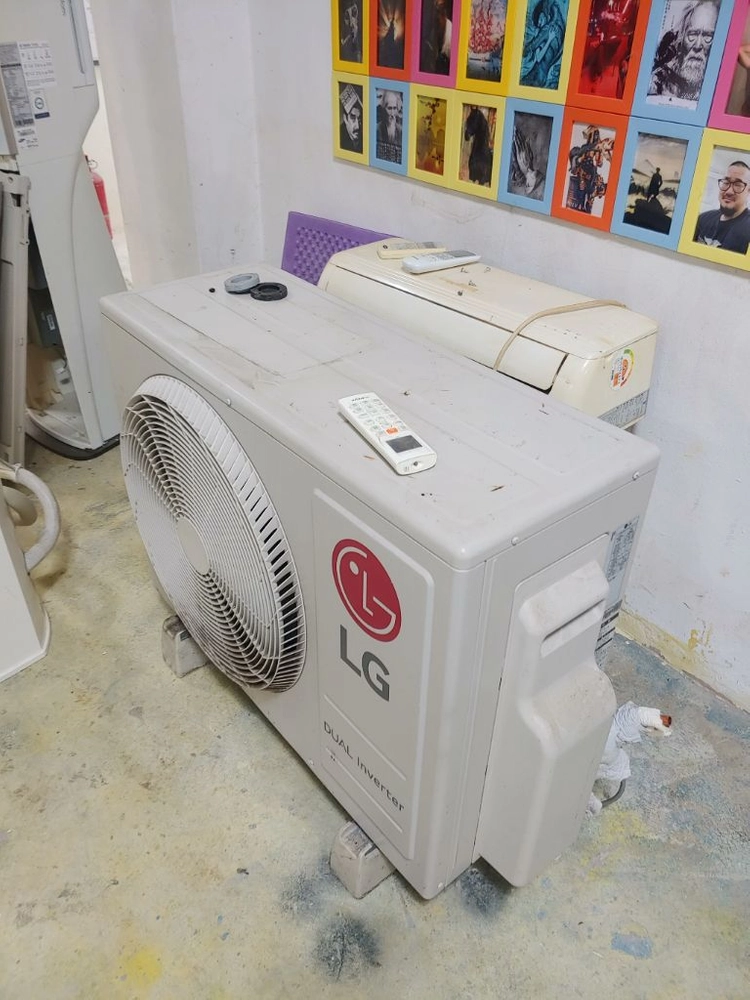 LG 휘센 듀얼인버터 스탠드 에어컨 17평형 (냉매 가스 완충 / FQ17V9KWAN)팝니다. 이미지